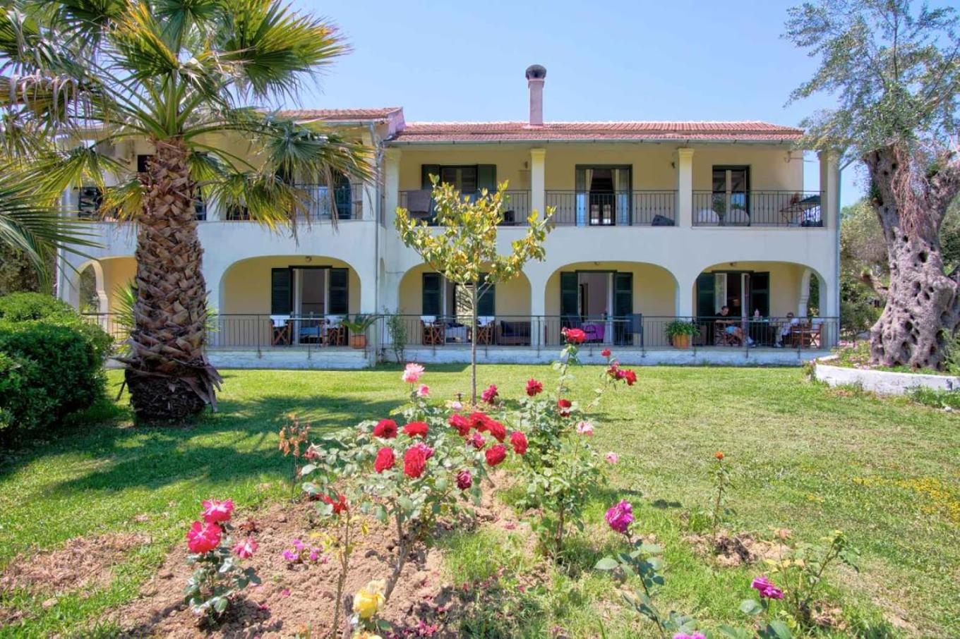 La Casa De Dalia Hotel Lefkimmi  Bagian luar foto